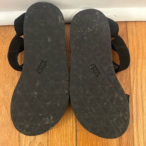 Teva Leather Mid-form Universal Sandals - Picture 4 of 4